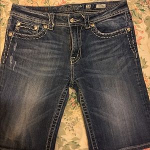 Miss Me Bermuda shorts